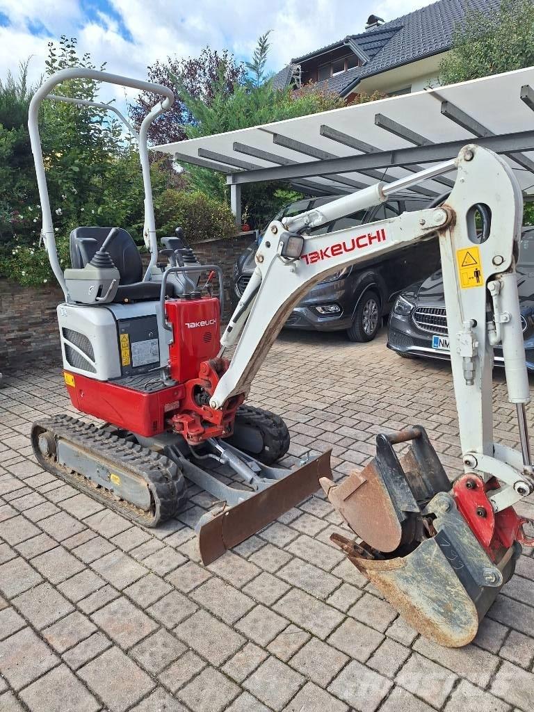 Takeuchi TB 210 R Minigraafmachines < 7t