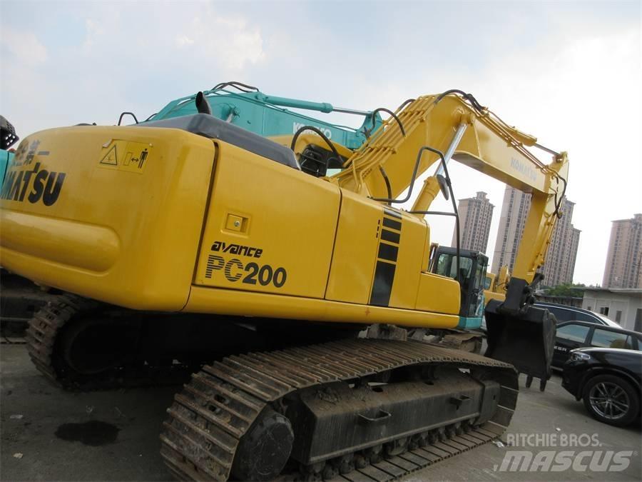Komatsu PC 200-6 Rupsgraafmachines