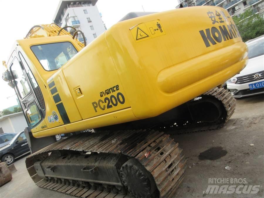 Komatsu PC 200-6 Rupsgraafmachines