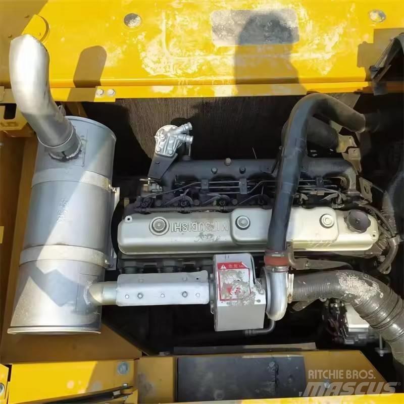 Sany SY 215 C Rupsgraafmachines