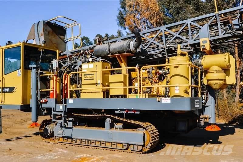 Atlas Copco DM30 Surface drill rigs