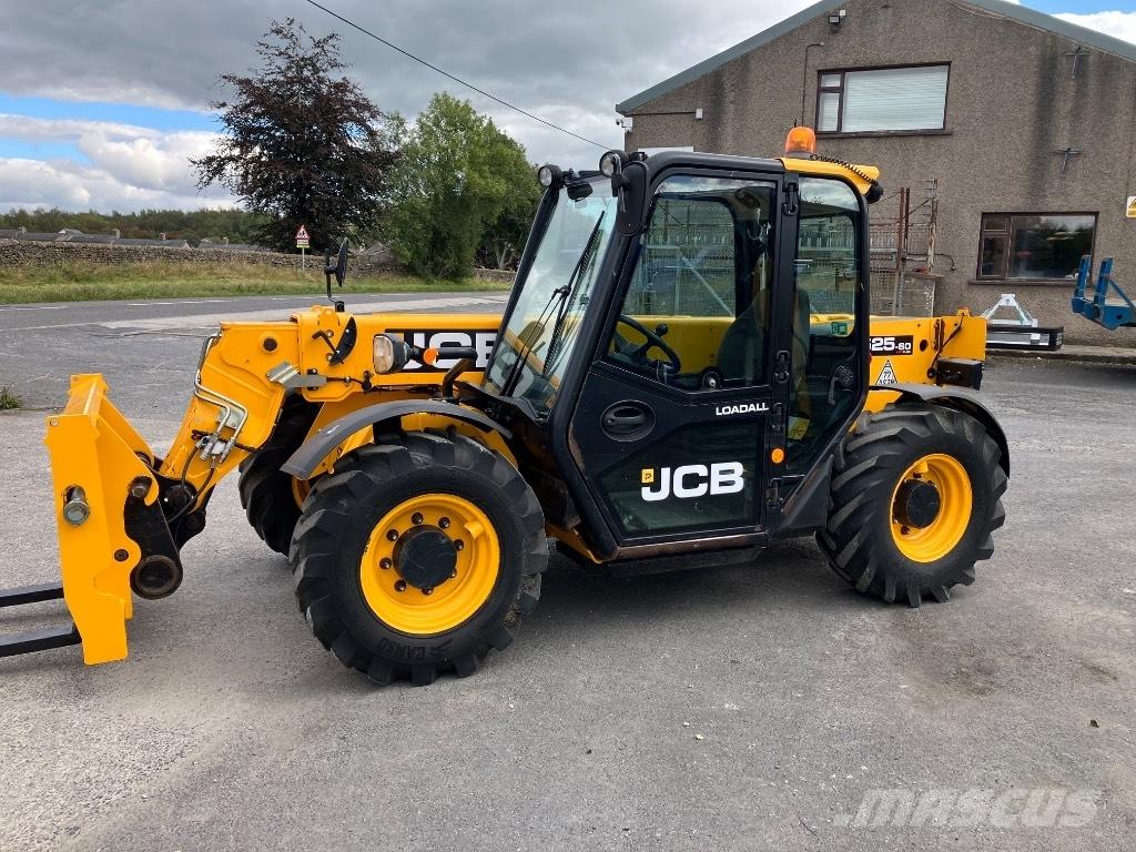 JCB 525-60 Agri Plus Verreikers voor landbouw