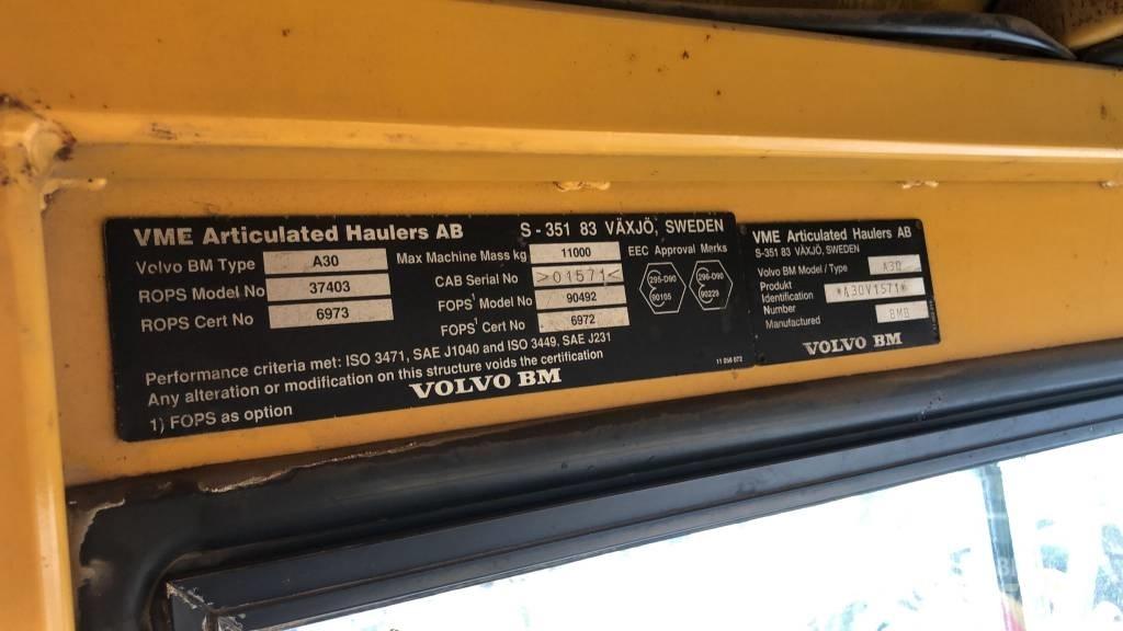 Volvo A 30 Knik dumptrucks