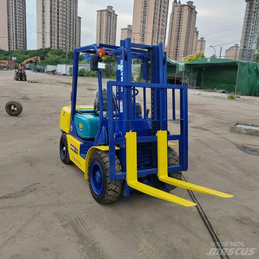 Komatsu FD 30 T-17 Diesel heftrucks