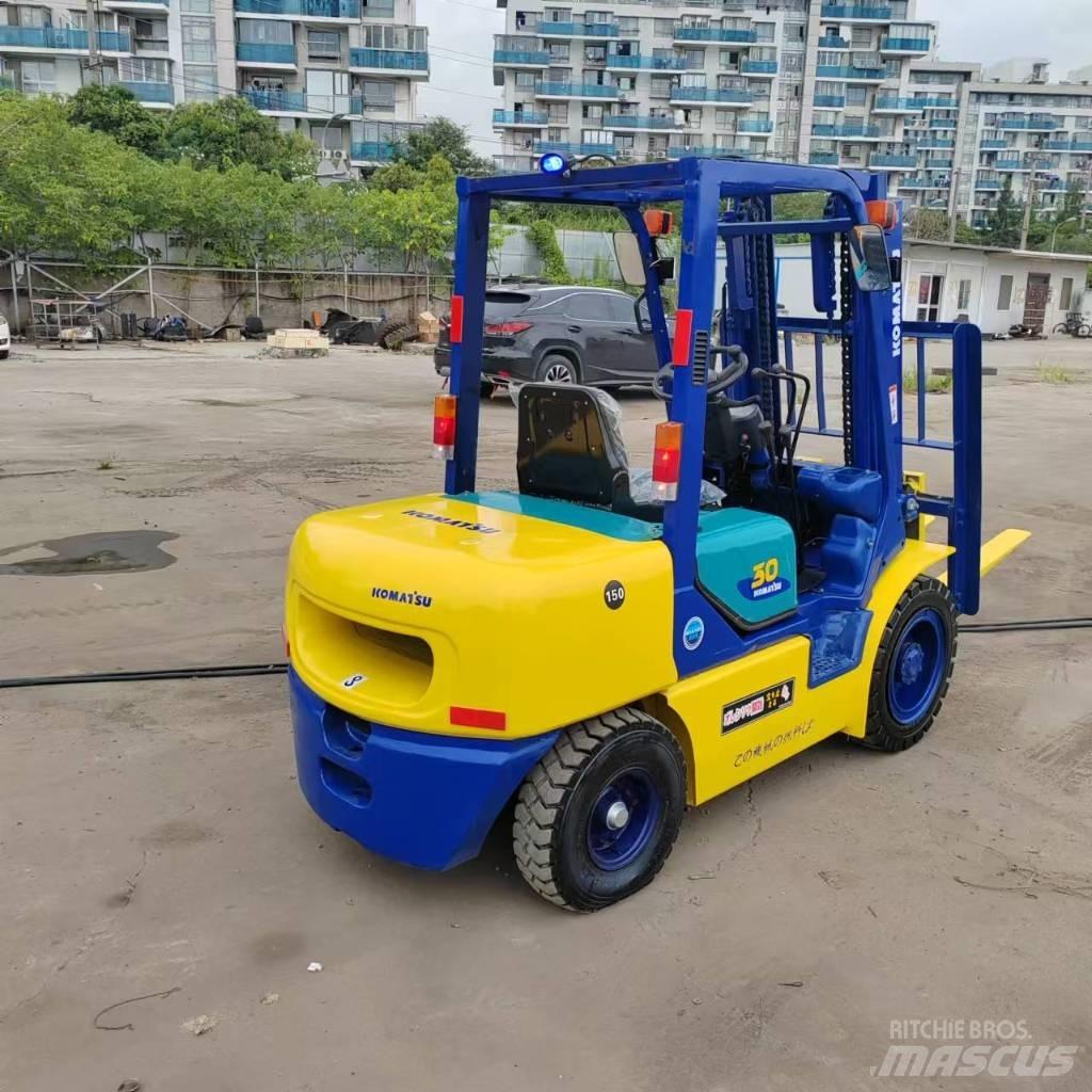 Komatsu FD 30 T-17 Diesel heftrucks