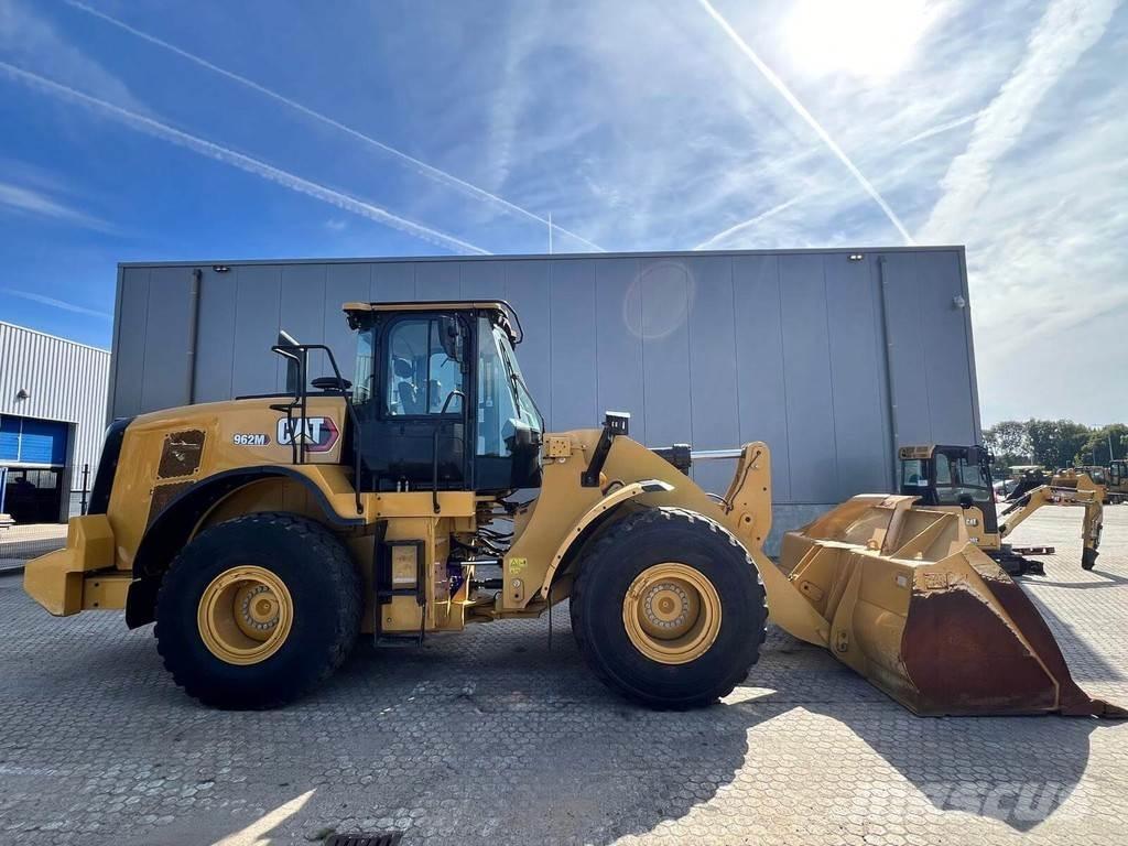 CAT 962M Wielladers