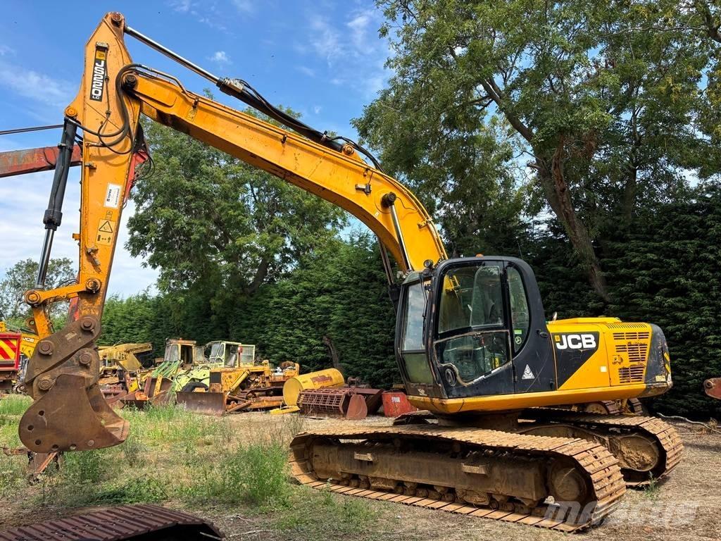 JCB JS 220 LC Rupsgraafmachines
