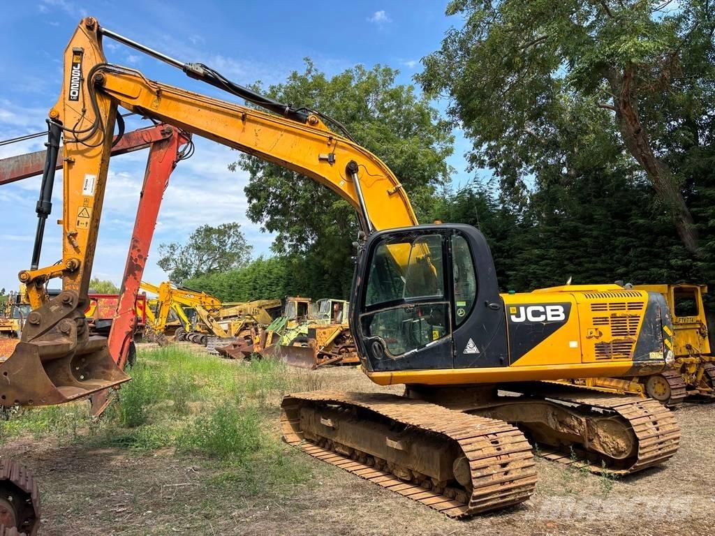 JCB JS 220 LC Rupsgraafmachines