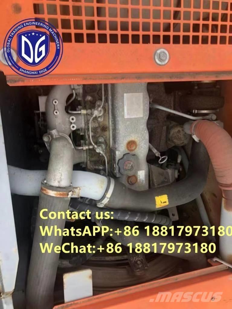 Hitachi ZX 135 US Rupsgraafmachines