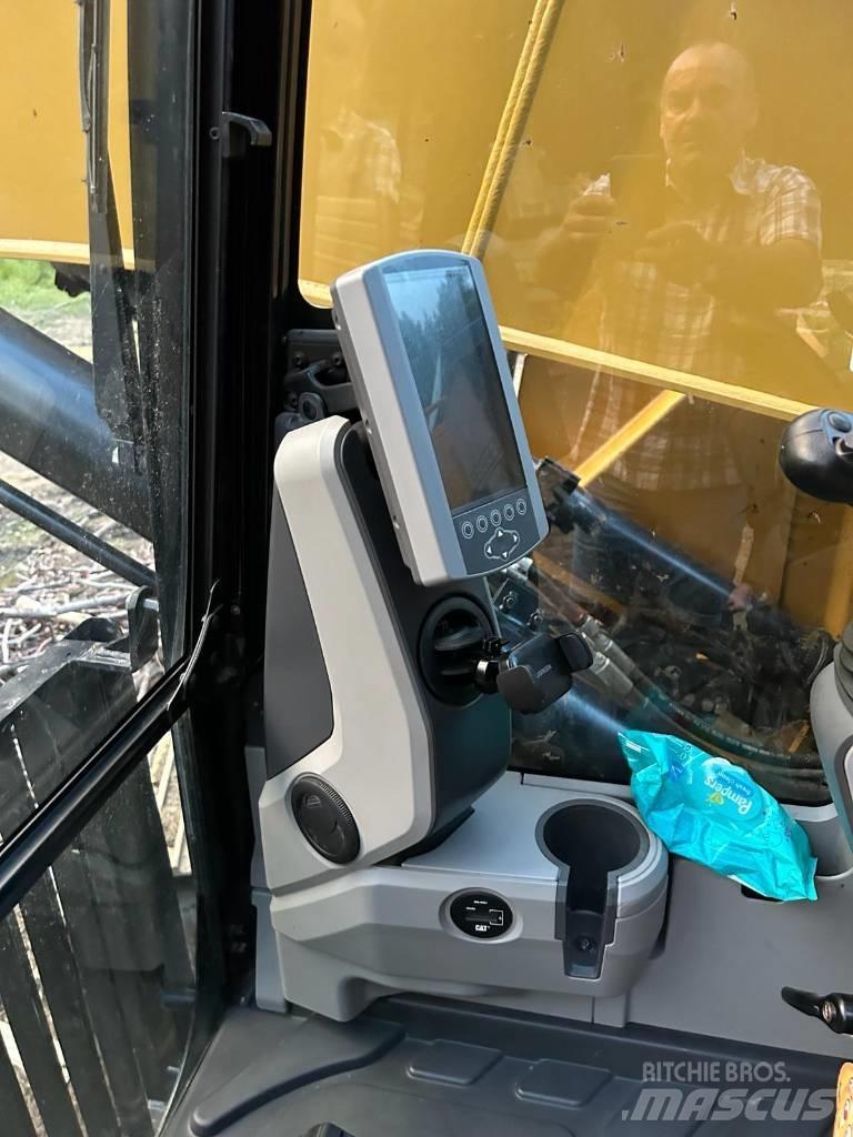 CAT 325 F LCR Rupsgraafmachines