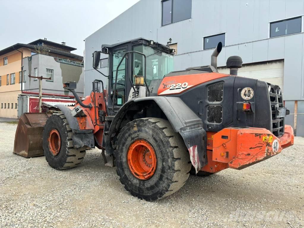 Hitachi ZW 220-6 Wielladers