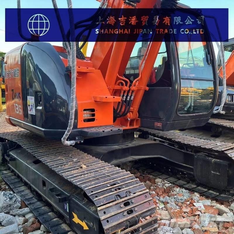 Hitachi ZX 135 Midigraafmachines 7t - 12t