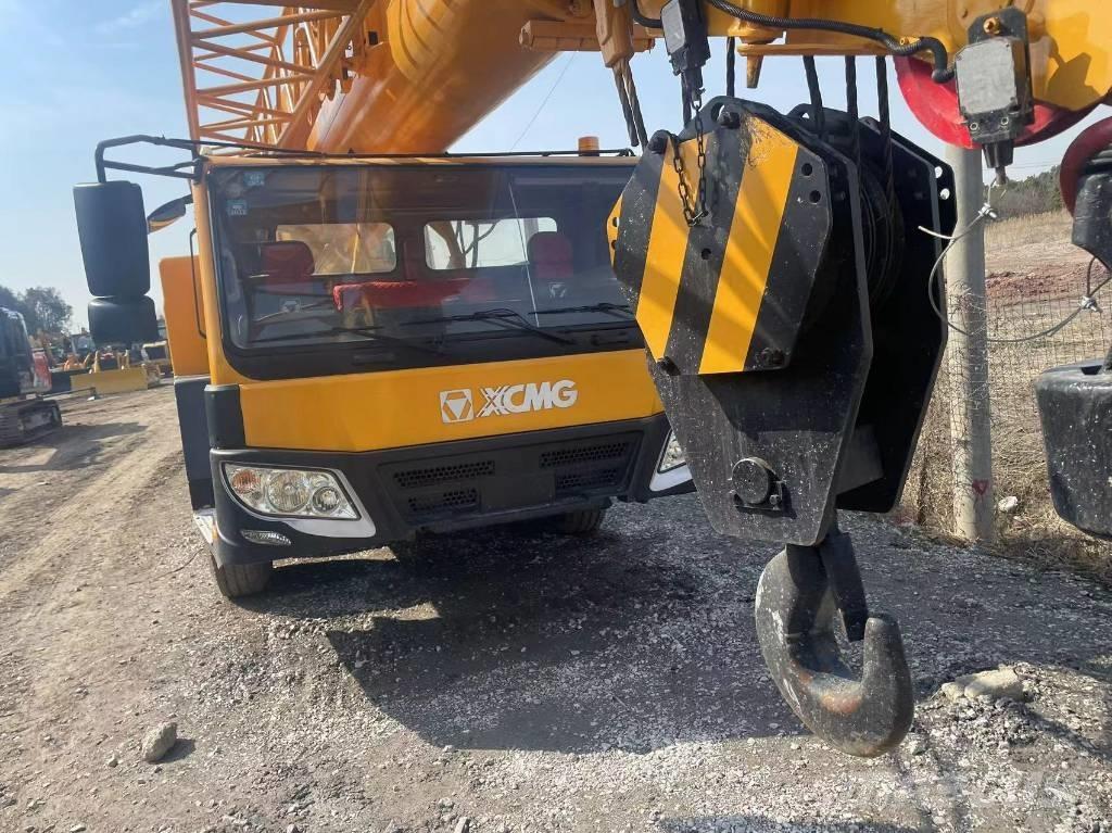 XCMG QY70K Ruw terrein kranen
