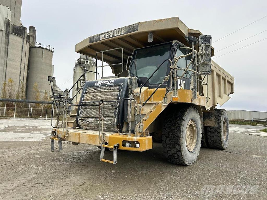 CAT 775F Starre dumpers