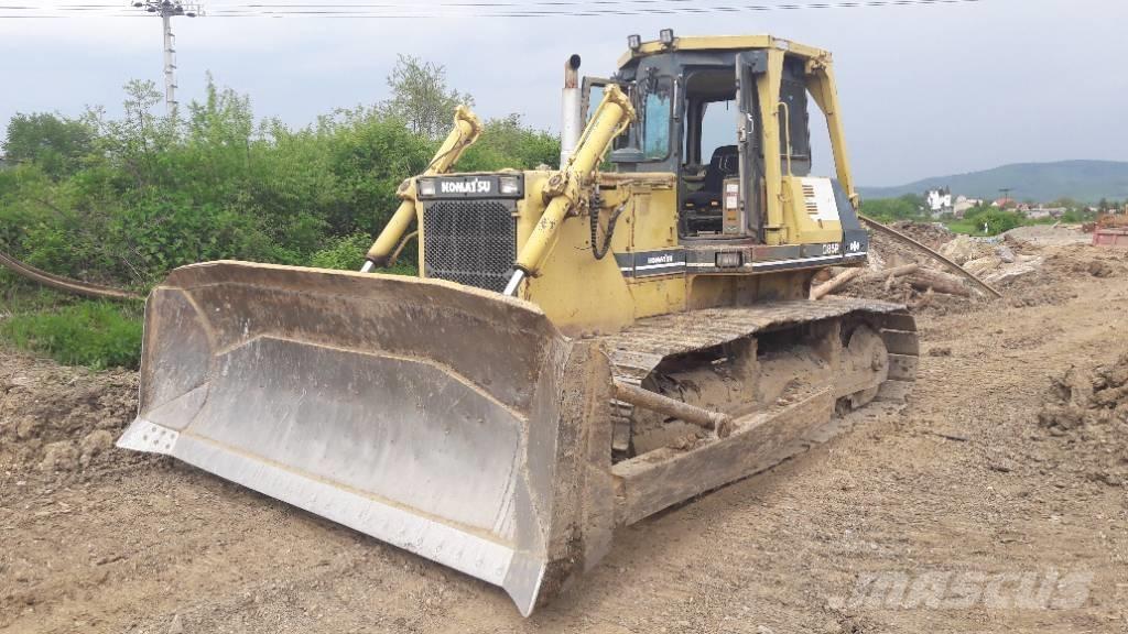Komatsu D 85 P-21 Bulldozers