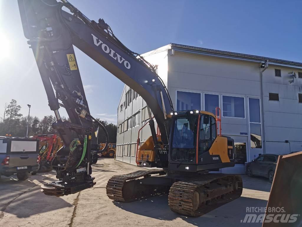 Volvo EC 220 E Rupsgraafmachines