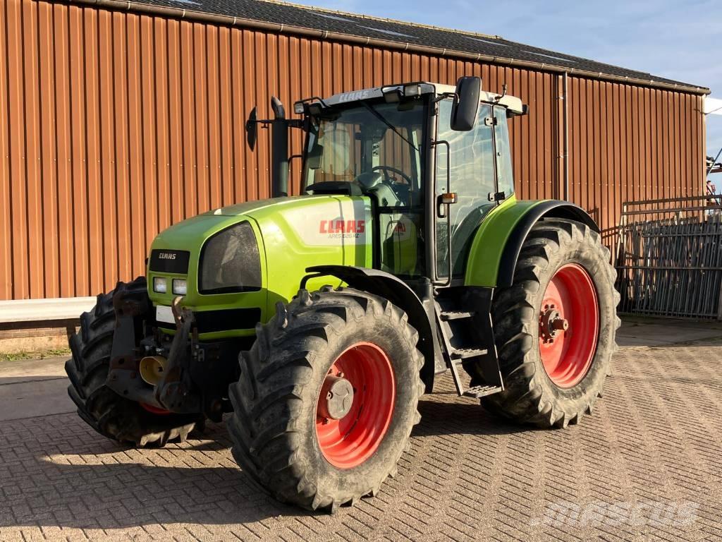CLAAS Ares 826 RZ Tractoren