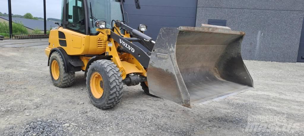 Volvo L 25 F Wielladers
