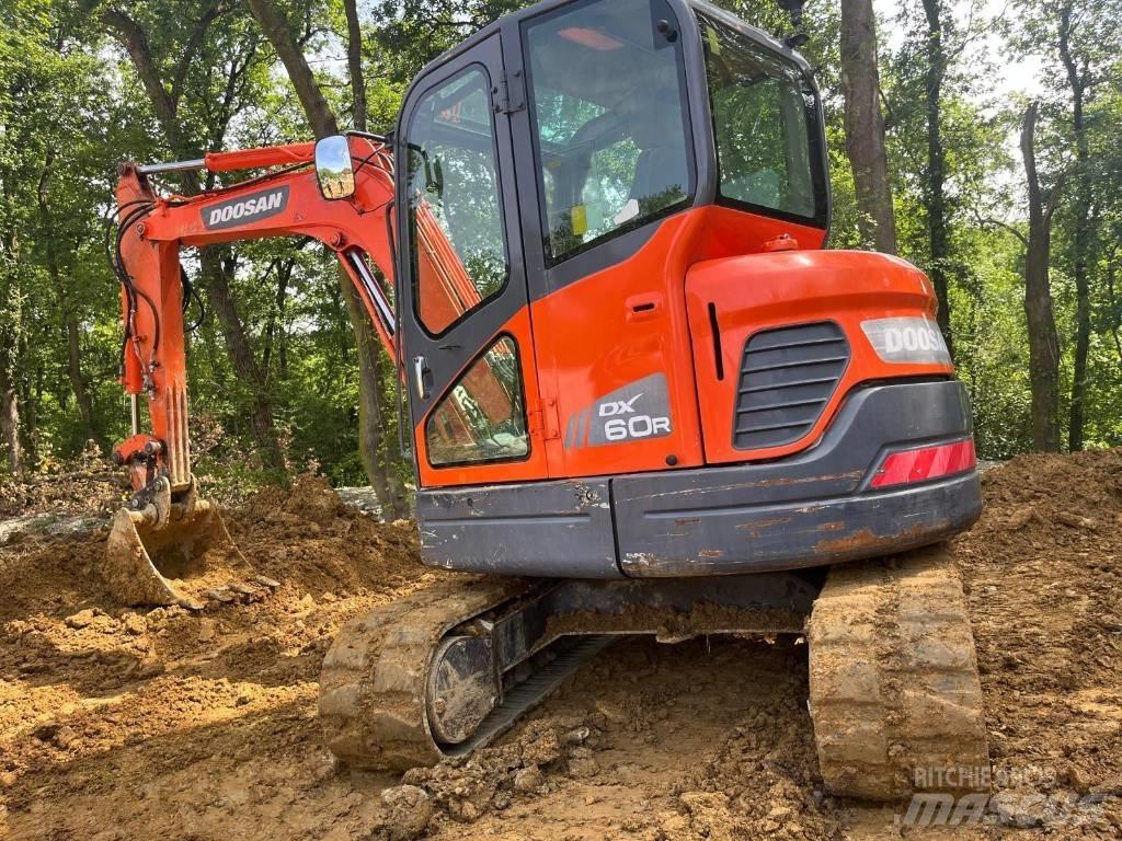 Doosan DX 60 R Minigraafmachines < 7t