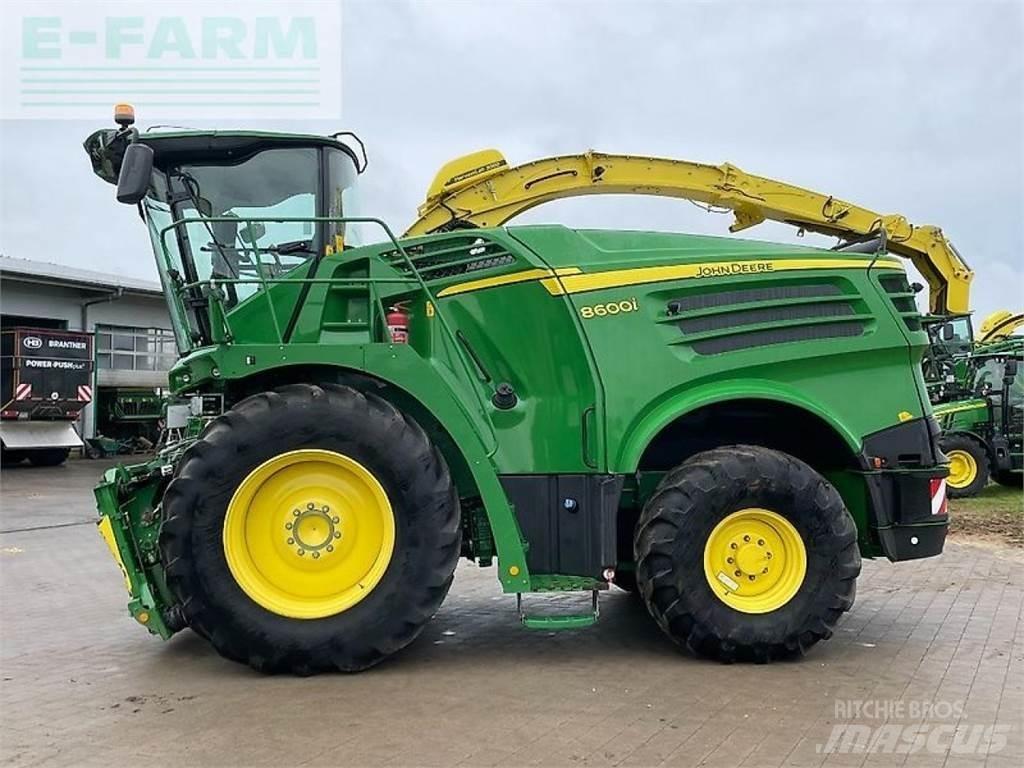 John Deere 8600 Zelfrijdende veldhakselaars