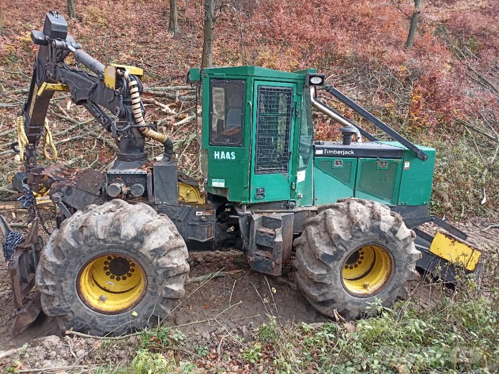 Timberjack 360D Skidders