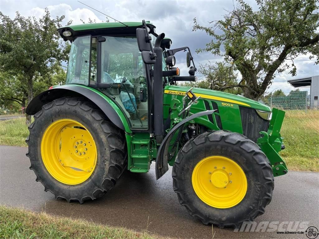 John Deere 5100R Tractoren