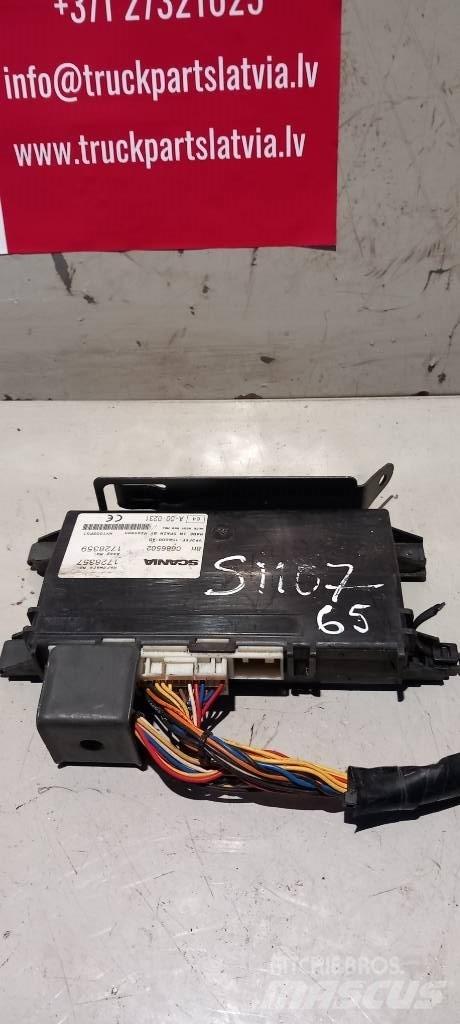 Scania R 440.  1728357 Elektronik
