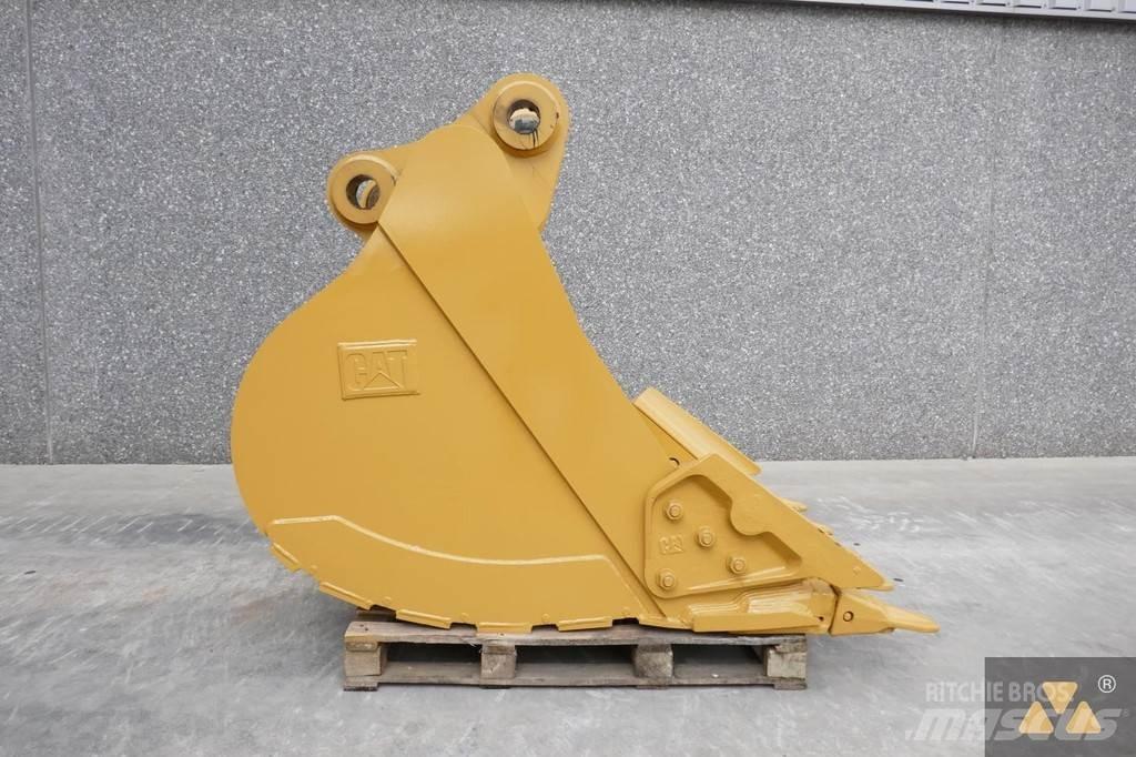 CAT 320 Bucket Bakken