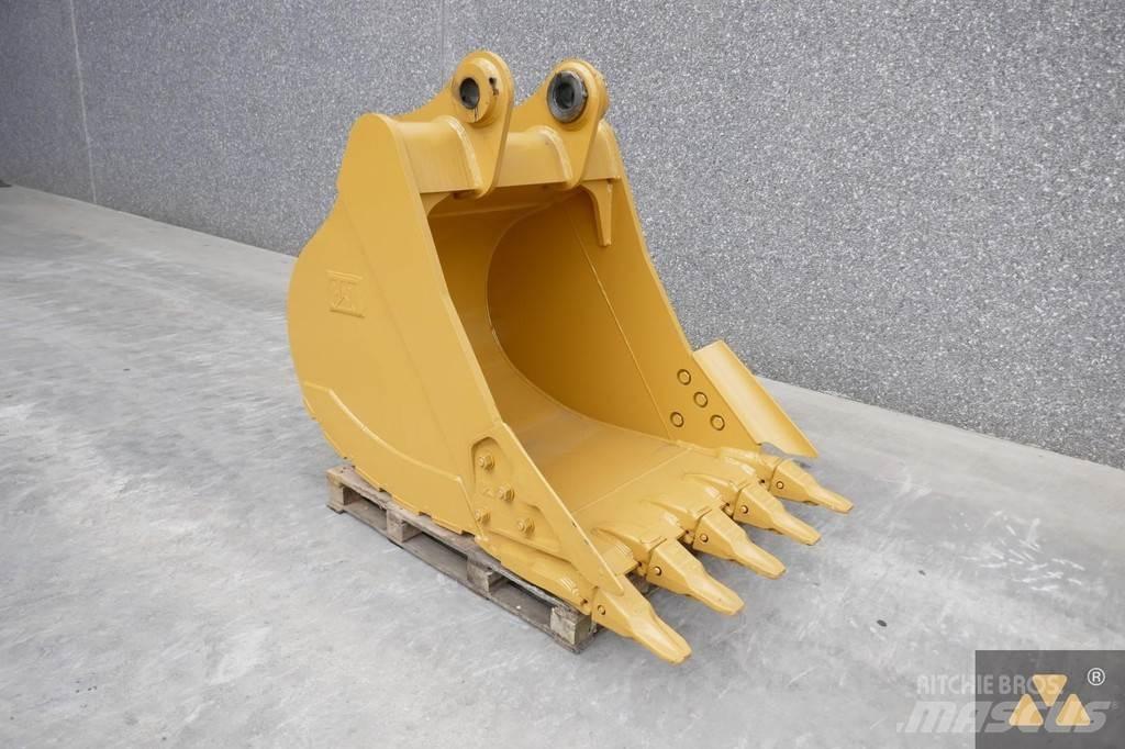 CAT 320 Bucket Bakken