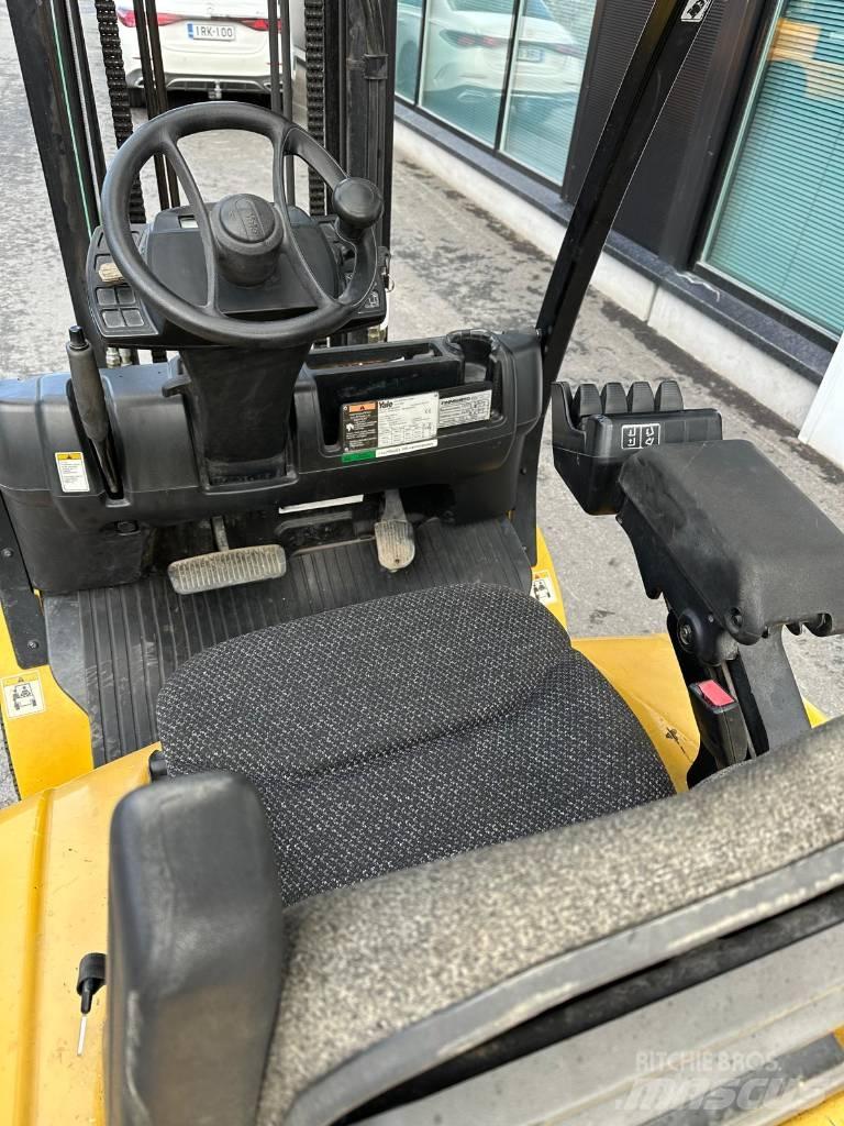 Yale GDP 30 VX Diesel heftrucks