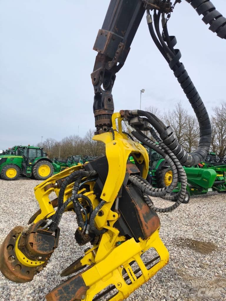 John Deere 1270E Harvesters