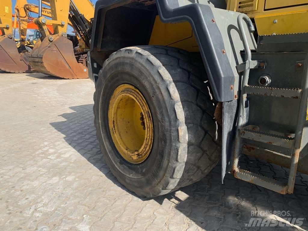 Komatsu WA 320-5H Wielladers