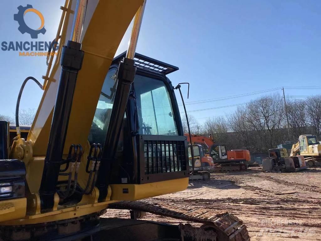 CAT 325 D Rupsgraafmachines