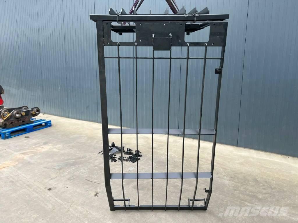 CAT 345C Guard Cabine en interieur