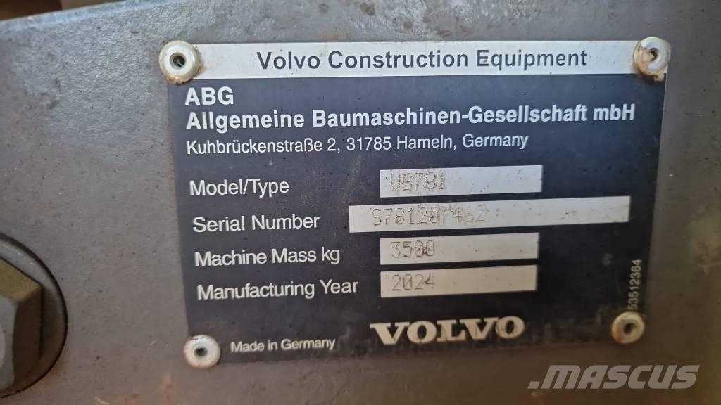 Volvo P 8820 D Overige