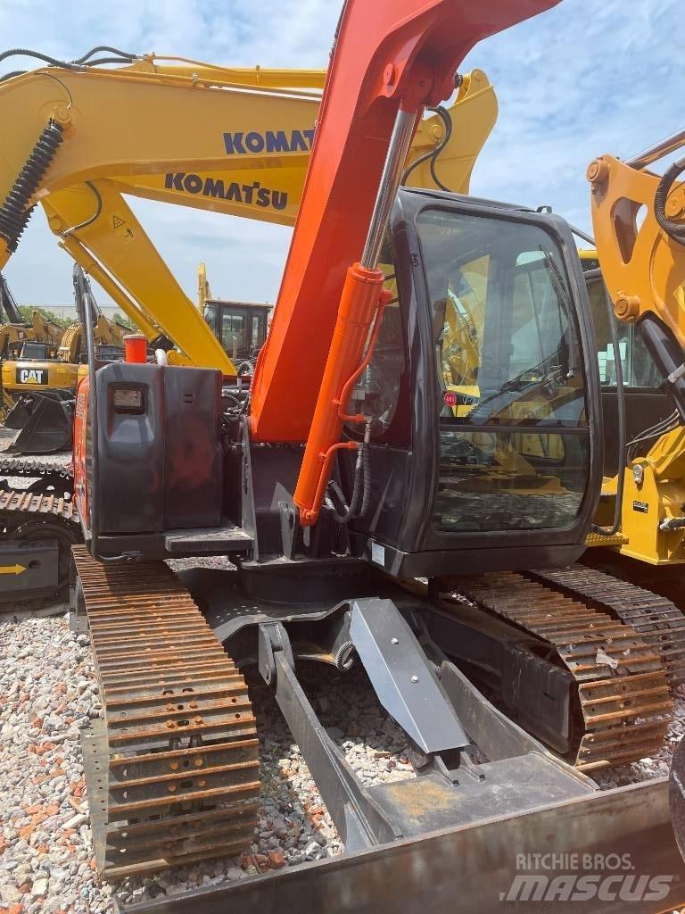 Hitachi ZX 70 Rupsgraafmachines