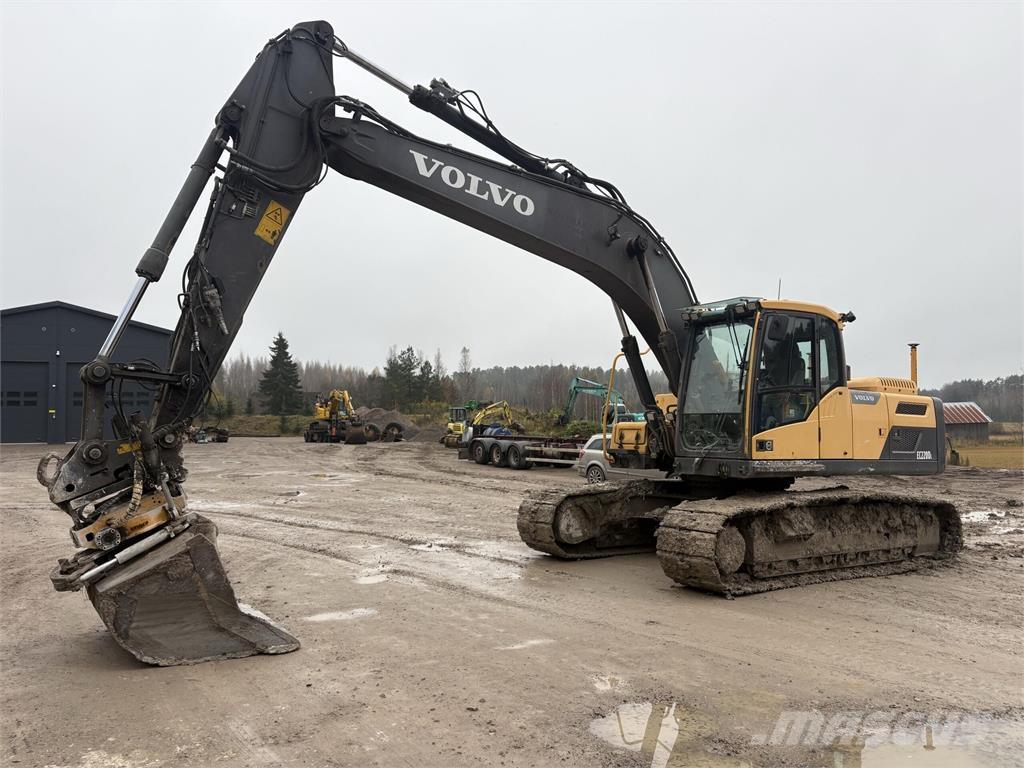 Volvo EC220DL Rupsgraafmachines