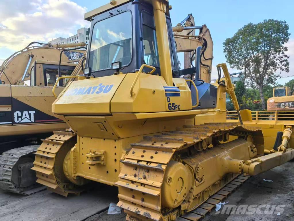 Komatsu D 65 PX-12 Rupsdozers