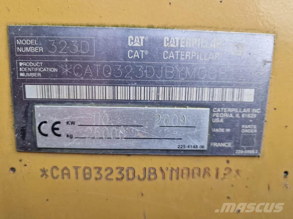 CAT 323d Rupsgraafmachines