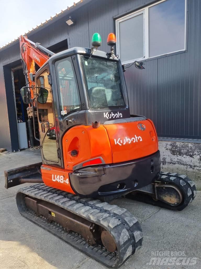 Kubota U48 Minigraafmachines < 7t