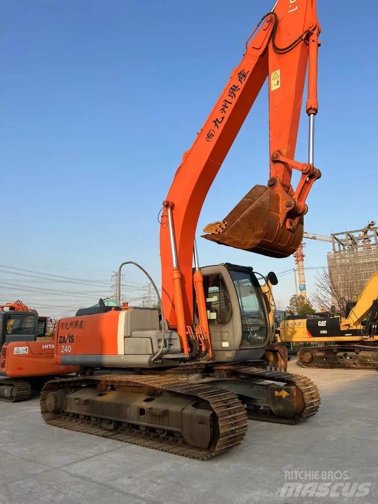 Hitachi ZX 240 Rupsgraafmachines