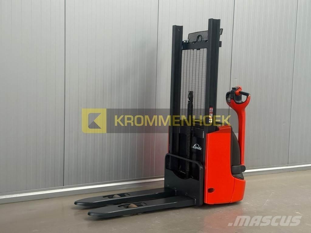 Linde L 10 Meeloop stapelaar