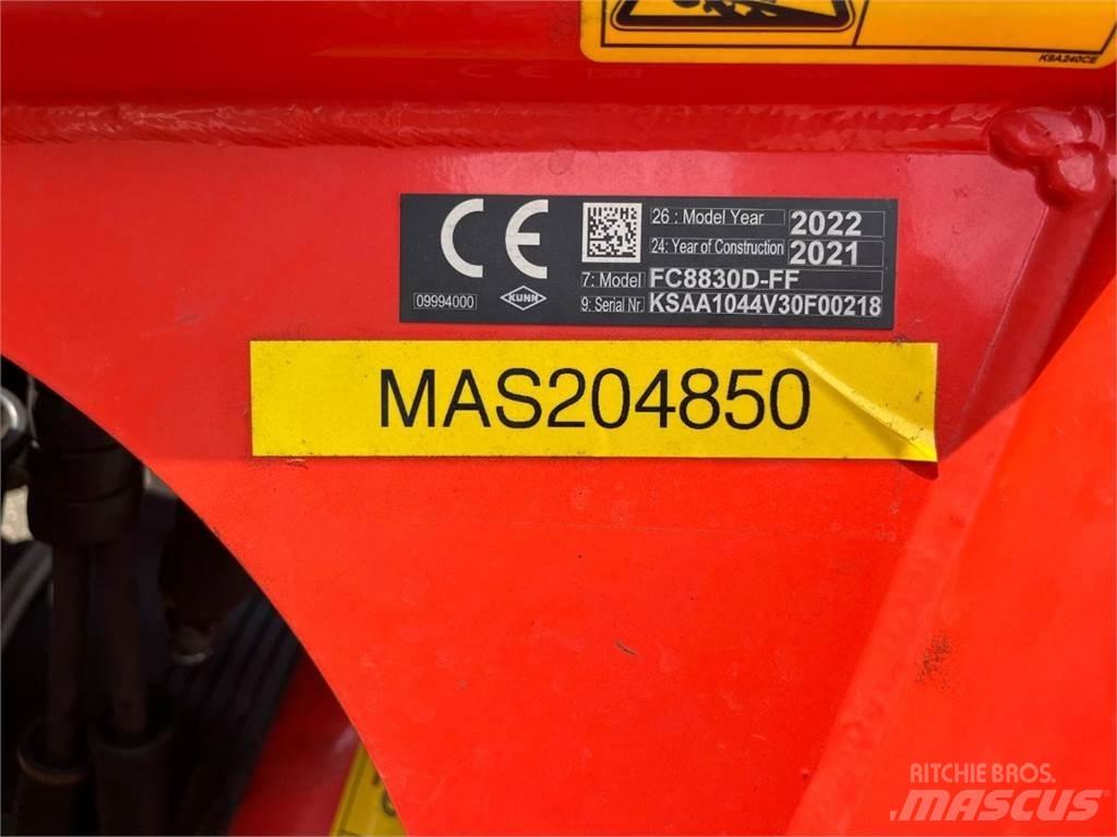 Kuhn FC 8830D-FF Maaikneuzers