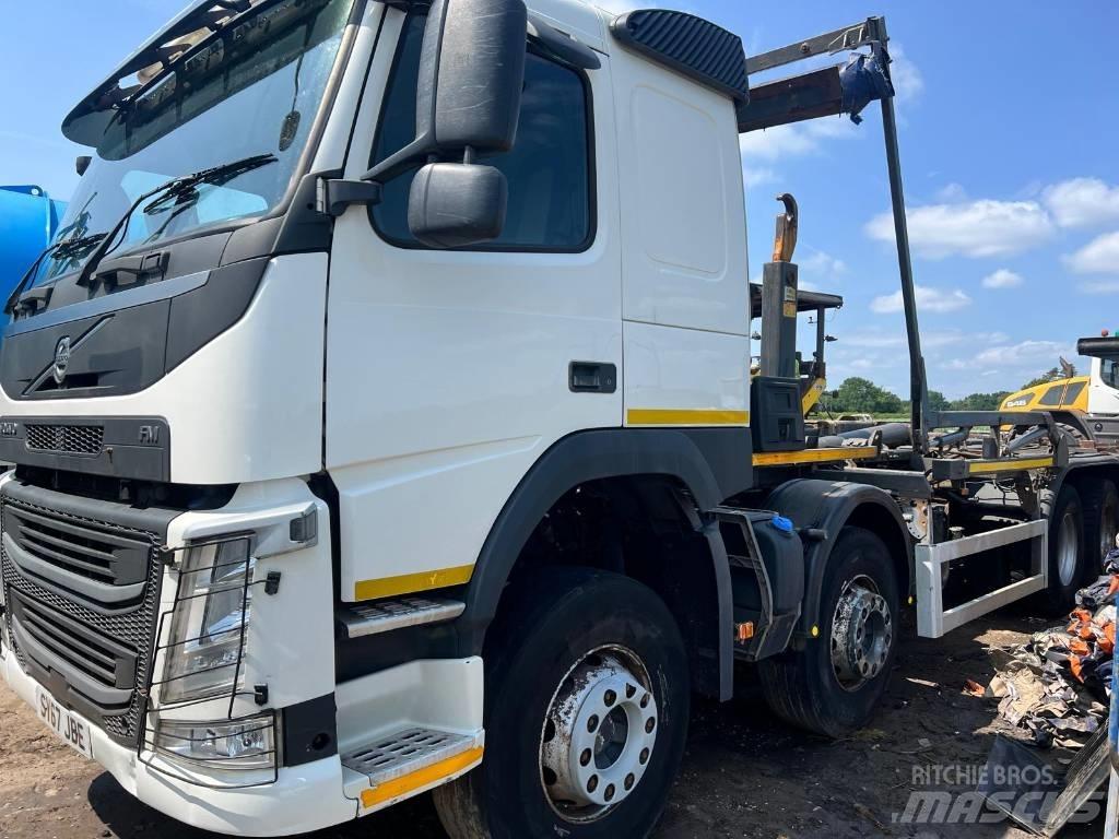 Volvo FM 500 Vrachtwagen met containersysteem
