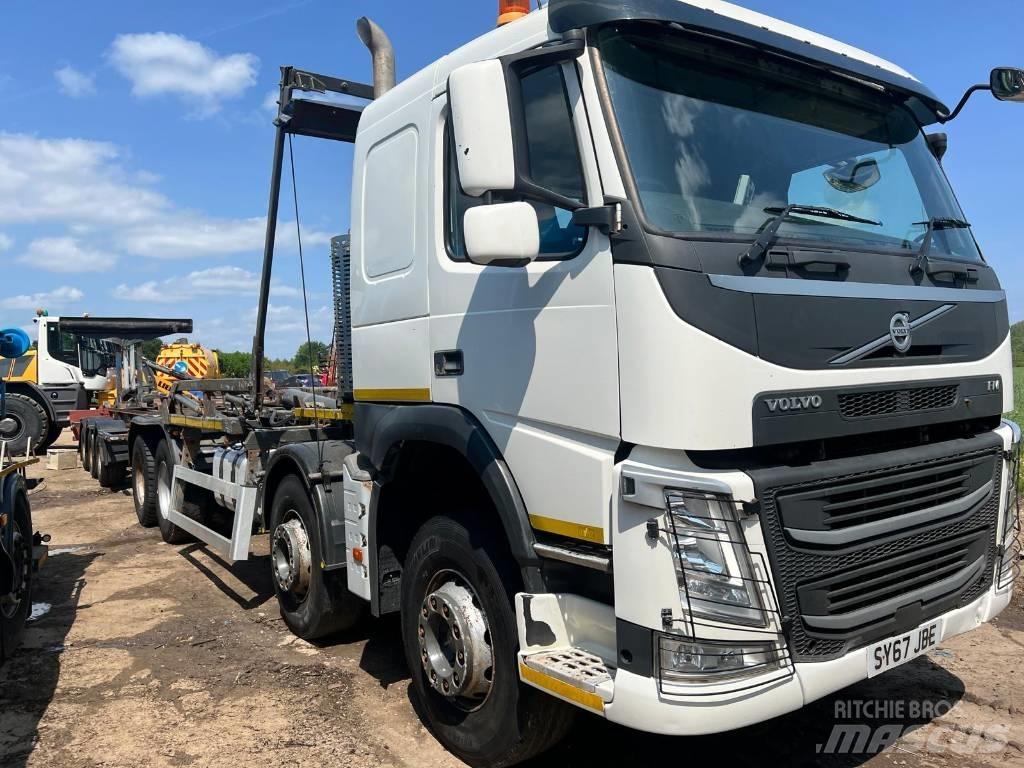 Volvo FM 500 Vrachtwagen met containersysteem