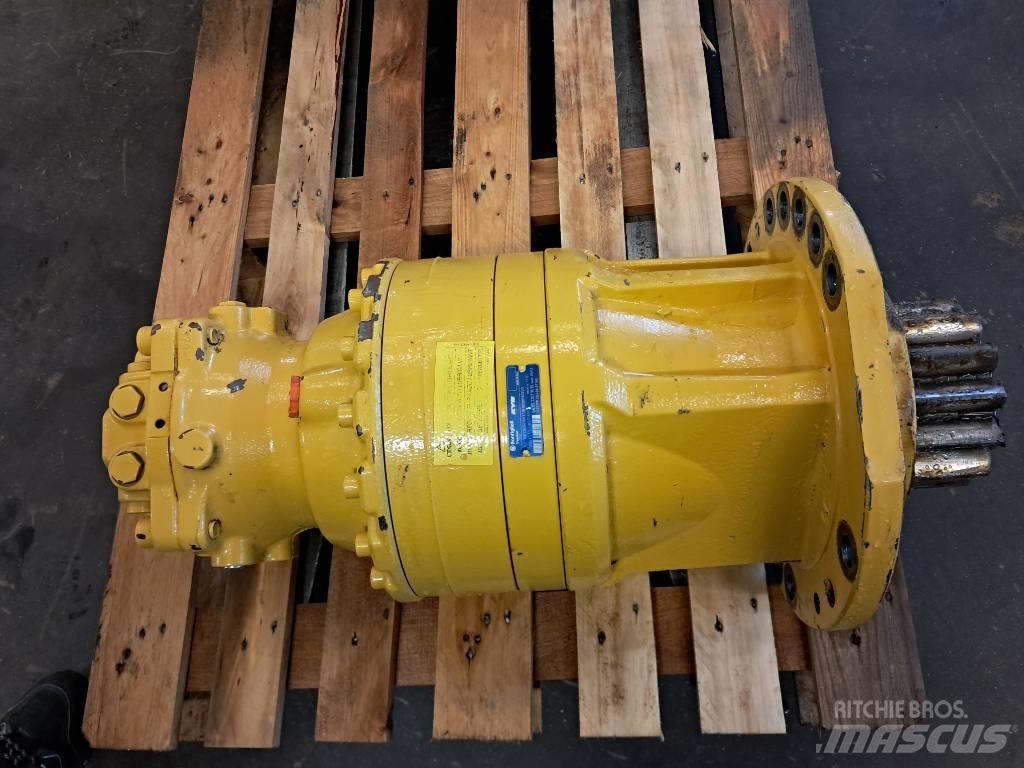 Komatsu PW 180-10 Transmissie