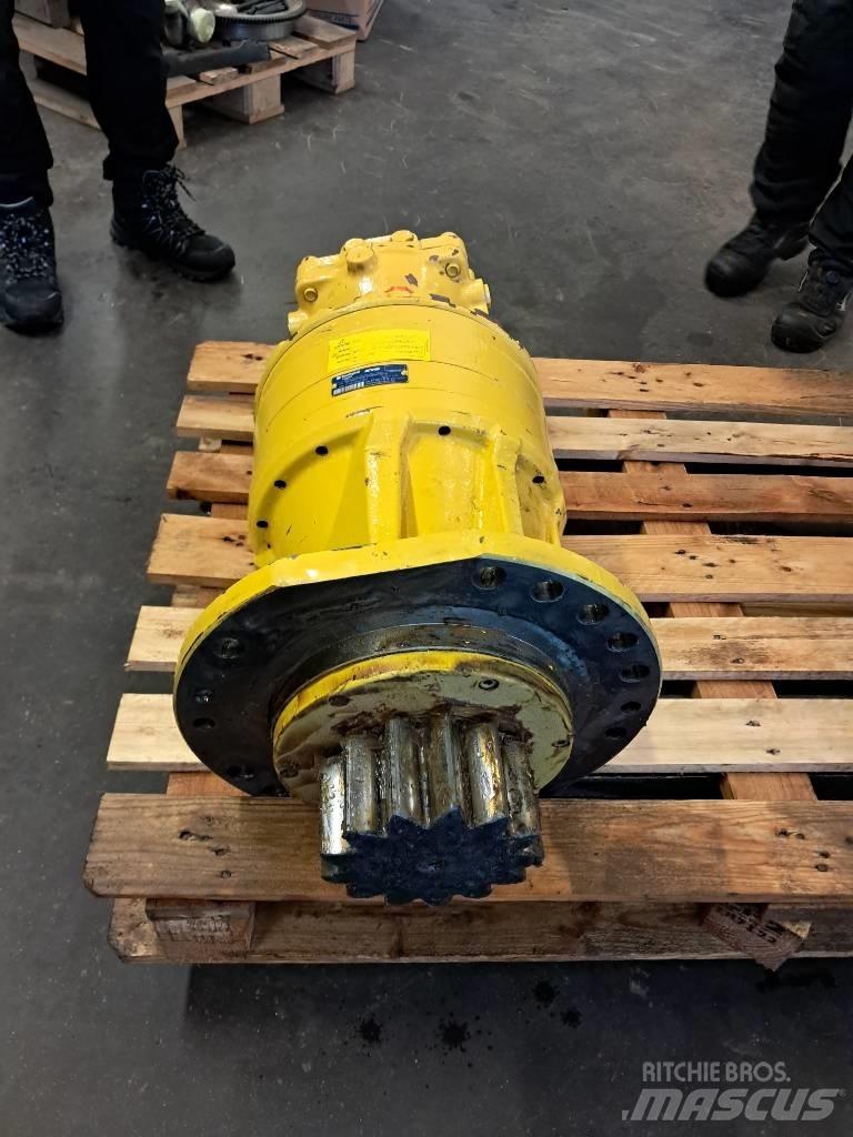 Komatsu PW 180-10 Transmissie