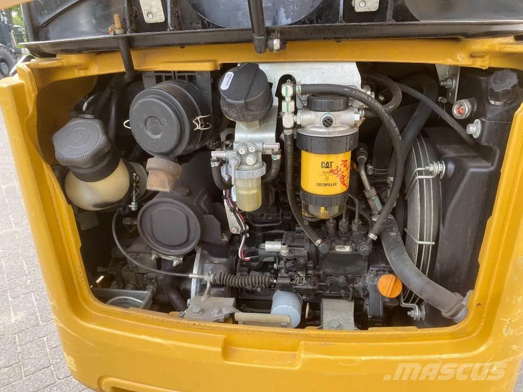CAT 301,7D Minigraafmachines < 7t