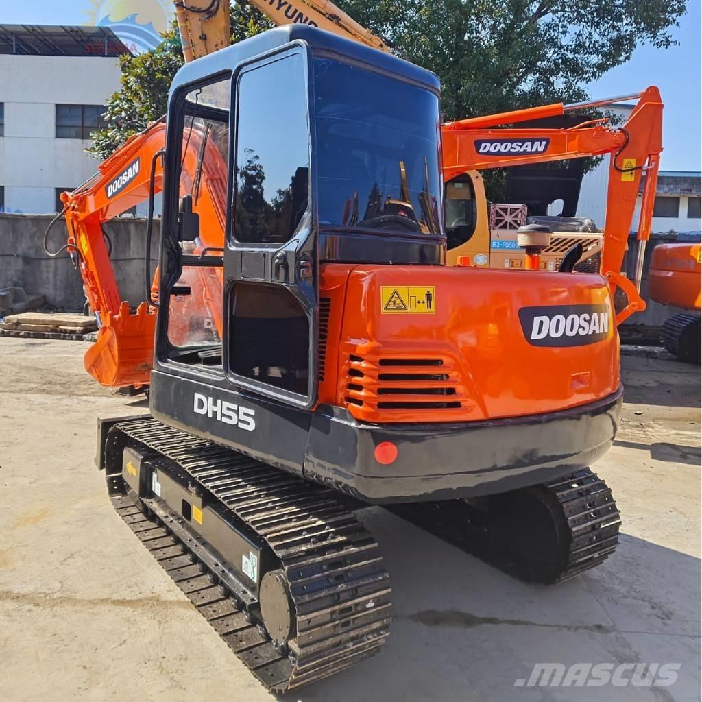 Doosan DH 55 Minigraafmachines < 7t