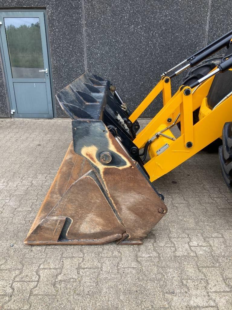 JCB 4 CX Pro Graaf-laadcombinaties